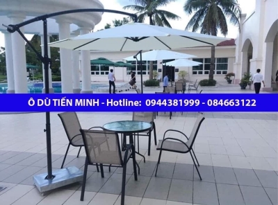 Tổng hợp mẫu ô dù lệch tâm mới nhất 2023